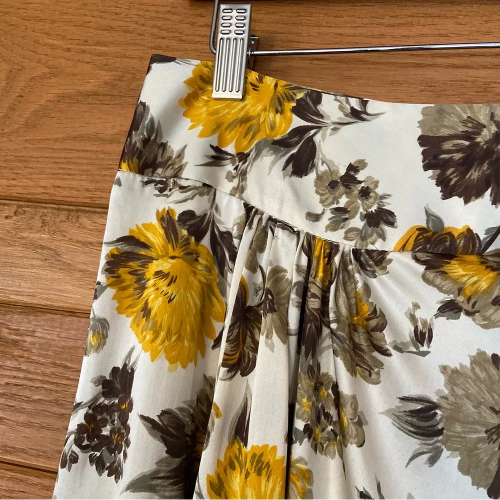 Tara Jarmon gray and yellow silk midi skirt